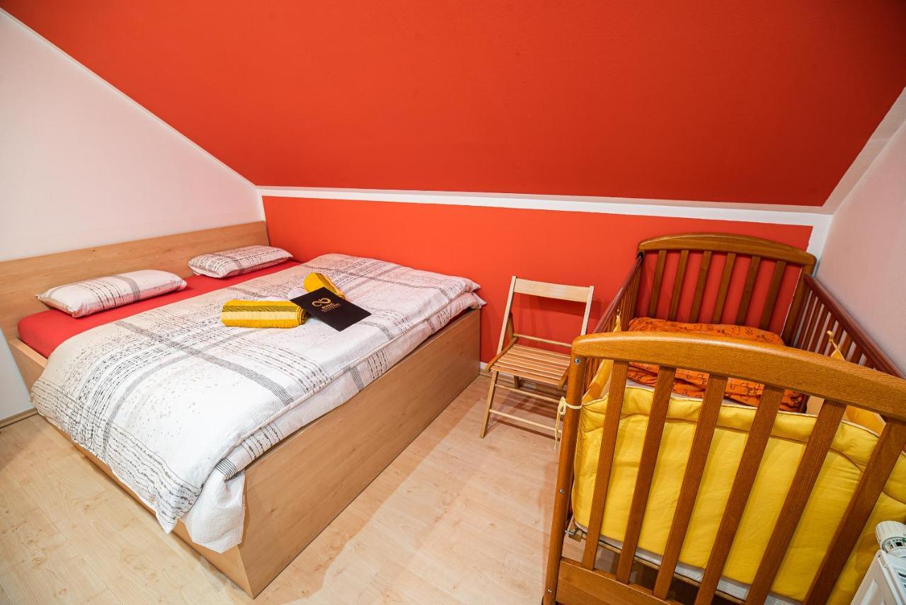 Lux Living Apartments Budic Near Terme Catez Brežice Zewnętrze zdjęcie