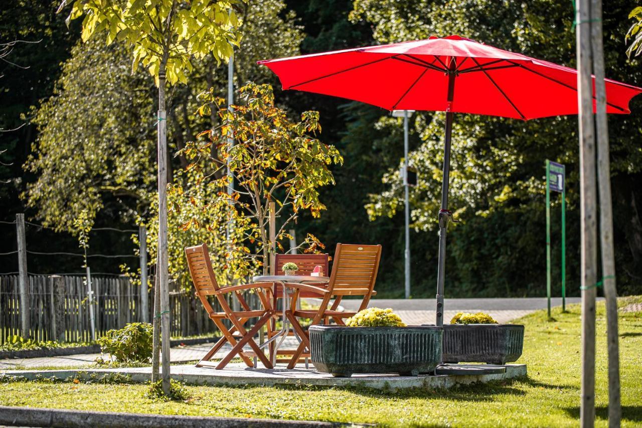 Lux Living Apartments Budic Near Terme Catez Brežice Zewnętrze zdjęcie
